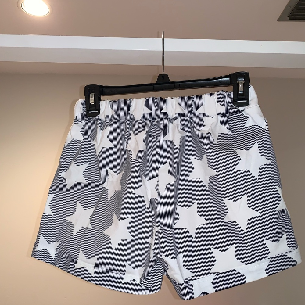 STAR SHORTS - Picture 2 of 2